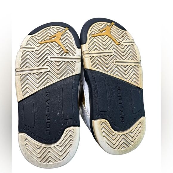 Baby Jordan retro 5 Olympic gold coin - Picture 9 of 9